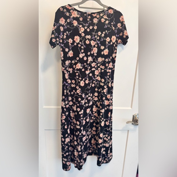 Flowered Dress - Picture 2 of 4